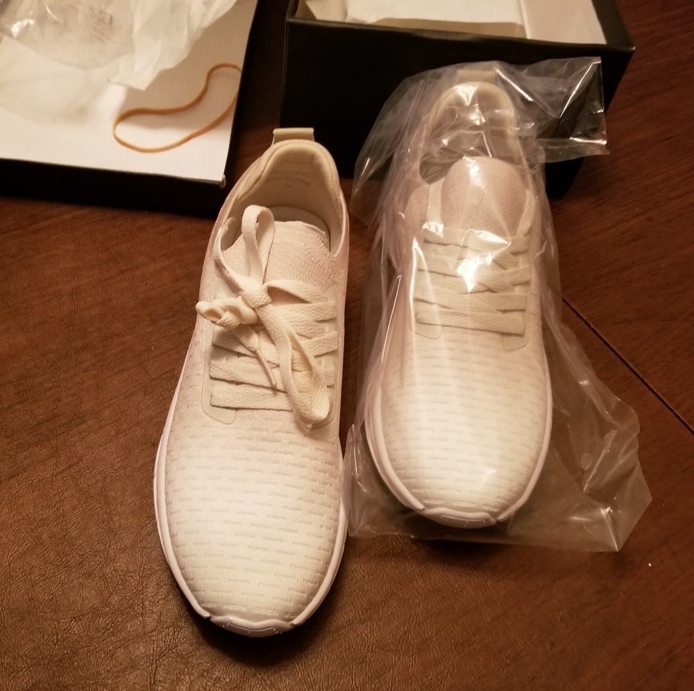 NIB Urban Sport J Slides Sneakers Size 7